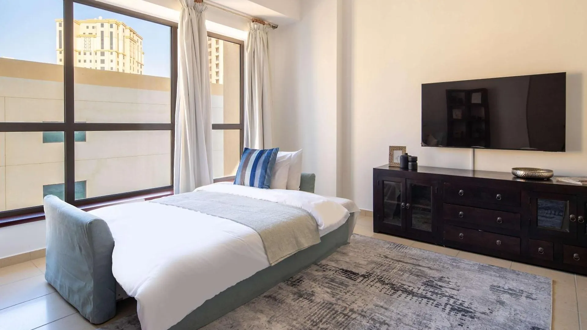 Apartment Frank Porter - Shams 4 Dubai